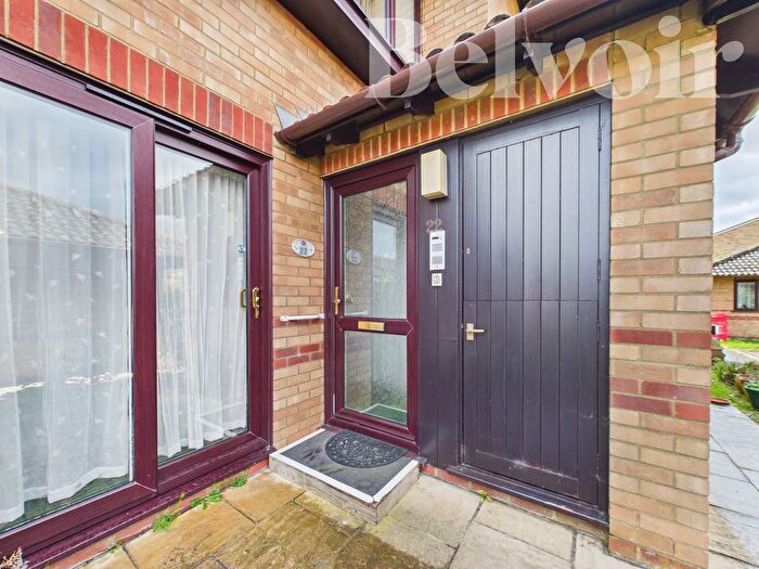 1 Bedroom Flat For Sale In Kendal Gardens, Basingstoke, RG22