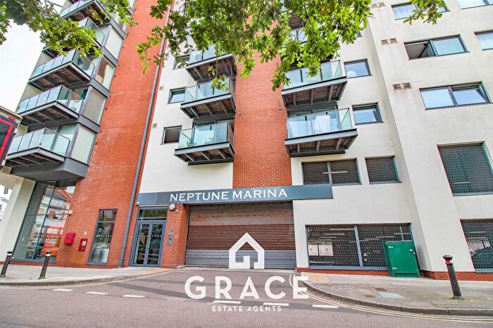 1 Bedroom Flat For Sale In Coprolite Street, Ipswich, IP3