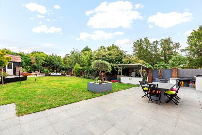 4 Bedroom Detached House For Sale In Green Lane, Letchworth Garden City, Hertfordshire, SG6