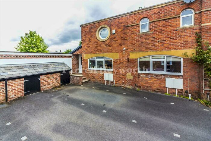 2 Bedroom House For Sale In Whinfield Mews, Ashton On Ribble, Preston, PR2