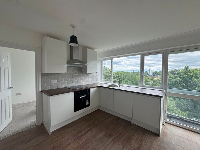 Block Of Flats To Rent In Shepherds Hill, London, N6