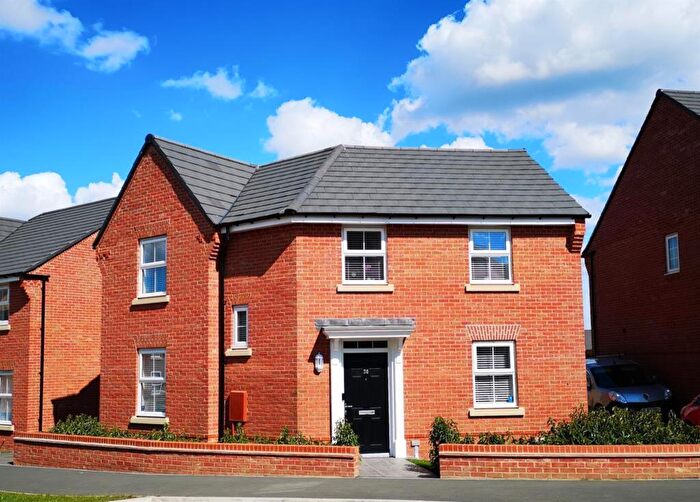 3 Bedroom Detached House For Sale In Fitz Hugh Crescent, Eagle Farm South, MK17