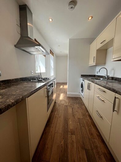 1 Bedroom Flat To Rent In Netham Road, St George, Bristol, Bristol City, BS5