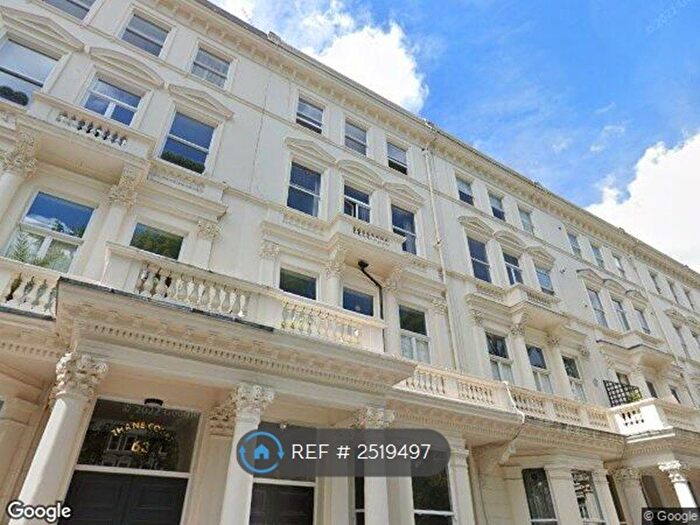 Studio To Rent In Earls Court Square, London, SW5