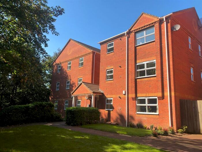 2 Bedroom Flat To Rent In St. Nicholas Street, Coventry, CV1