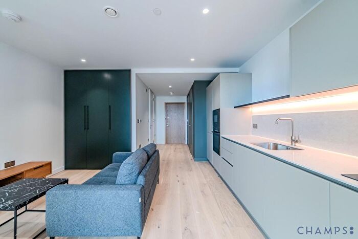 Studio To Rent In Bella House, SE10