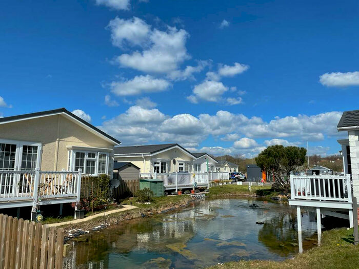 1 Bedroom Park Home For Sale In Whitland, Wales, SA34
