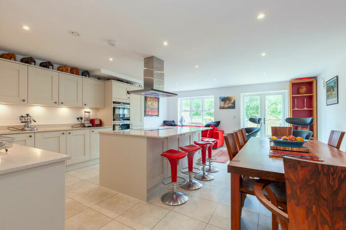 3 Bedroom Terraced House To Rent In Abbey Road, Oxford, OX2