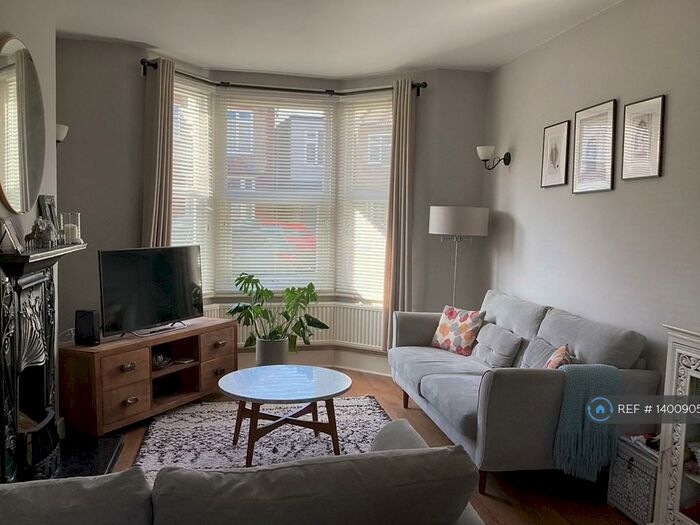 2 Bedroom Terraced House To Rent In Cromer Road, Romford, RM7