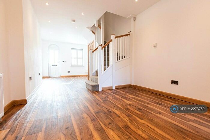 3 Bedroom Terraced House To Rent In Spencer Street, Norwich, NR3