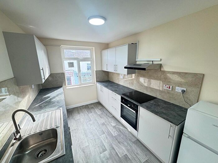 1 Bedroom Flat To Rent In Queen Street, Great Harwood, BB6