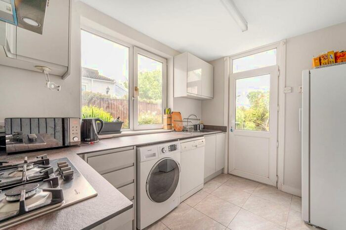 4 Bedroom Terraced House To Rent In Sandringham Road, Golders Green, London, NW11