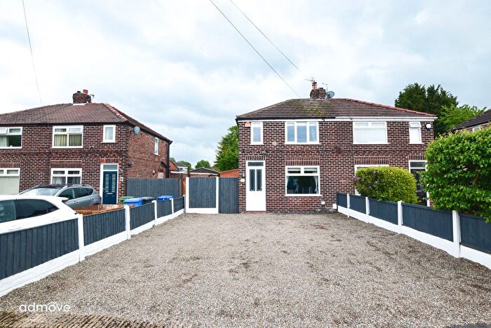 2 Bedroom Semi-Detached House For Sale In Alder Road, Woolston, WA1