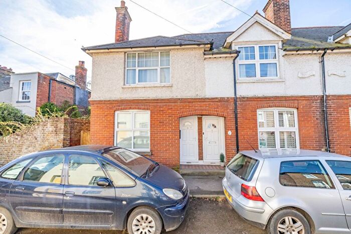 1 Bedroom Flat For Sale In The Street, Canterbury, Ash, CT3