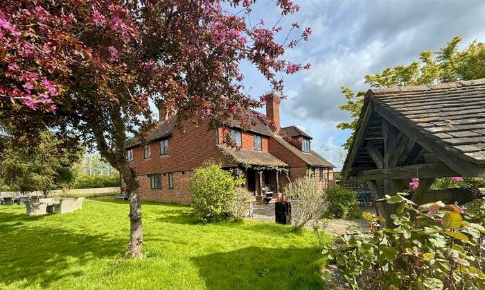 5 Bedroom Detached House For Sale In Smallhythe Road, Tenterden, TN30