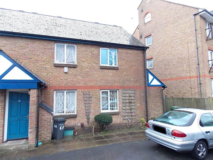 2 Bedroom Detached House To Rent In Sydenham Hill, London, SE26