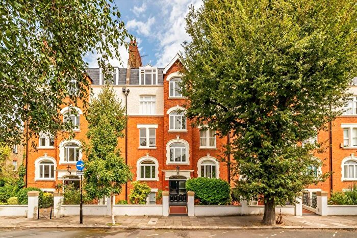 2 Bedroom Flat To Rent In Widley Road, Maida Vale, W9