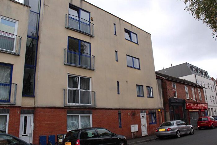 2 Bedroom Flat To Rent In Wellington Street, Gloucester, GL1
