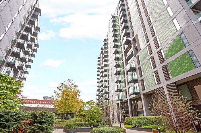 2 Bedroom Apartment To Rent In Bury Street, Salford, M3