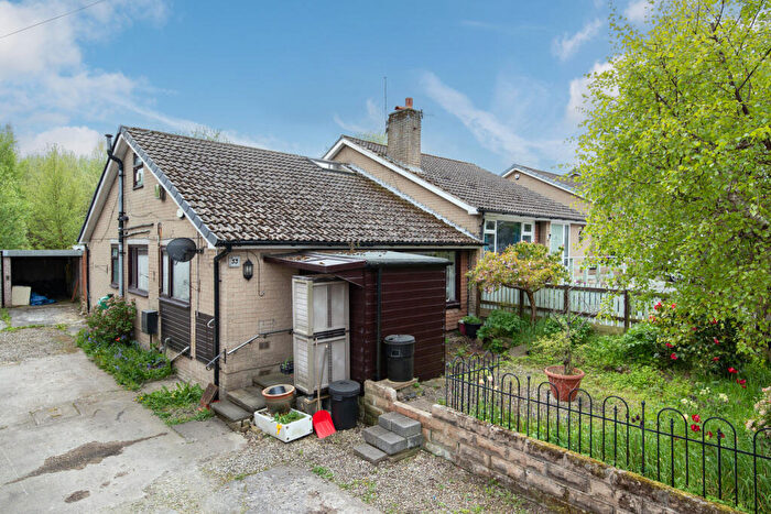 5 Bedroom Semi Detached House For Sale In Wellington Road, Wilsden, West Yorkshire, BD15