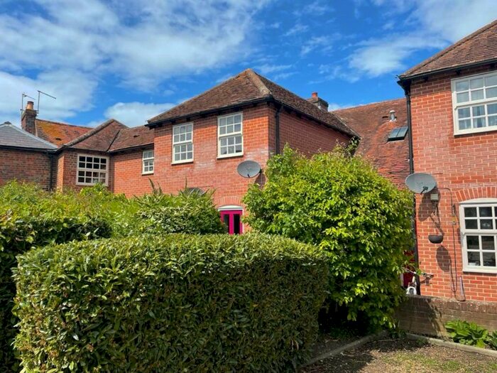 2 Bedroom Maisonette To Rent In The Shambles, Wallingford, OX10