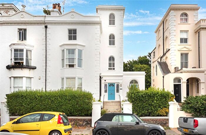 1 Bedroom Flat To Rent In Albany Villas, Hove, BN3