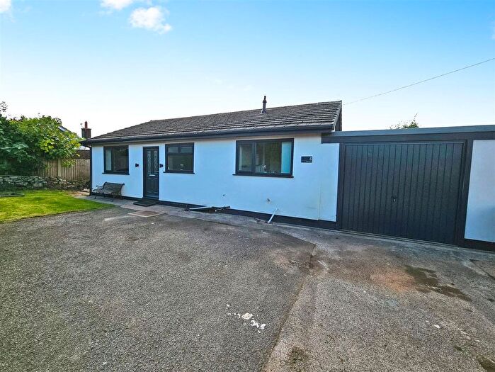 3 Bedroom Detached Bungalow For Sale In Ridgefields, Biddulph Moor, Stoke-On-Trent, ST8