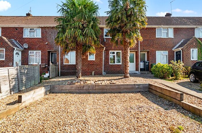 2 Bedroom Terraced House For Sale In Underwood Road, Bishopstoke, Eastleigh, Hampshire, SO50