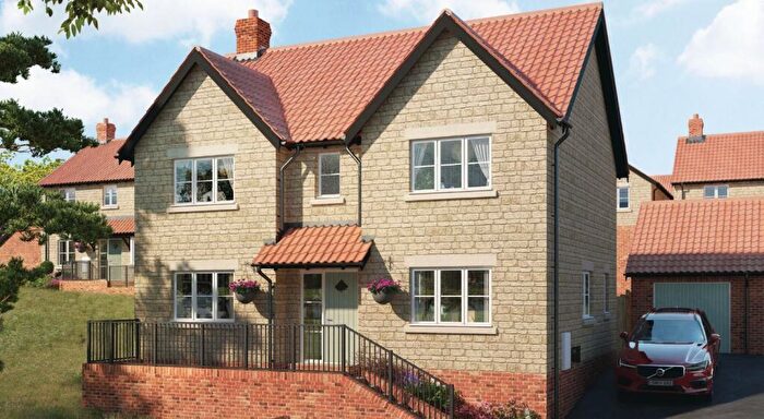 4 Bedroom Detached House For Sale In Hopton Rise, Malmesbury, SN16