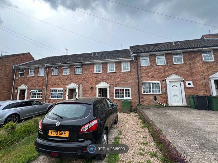3 Bedroom Terraced House To Rent In Tonbridge Road, Maidstone, ME16