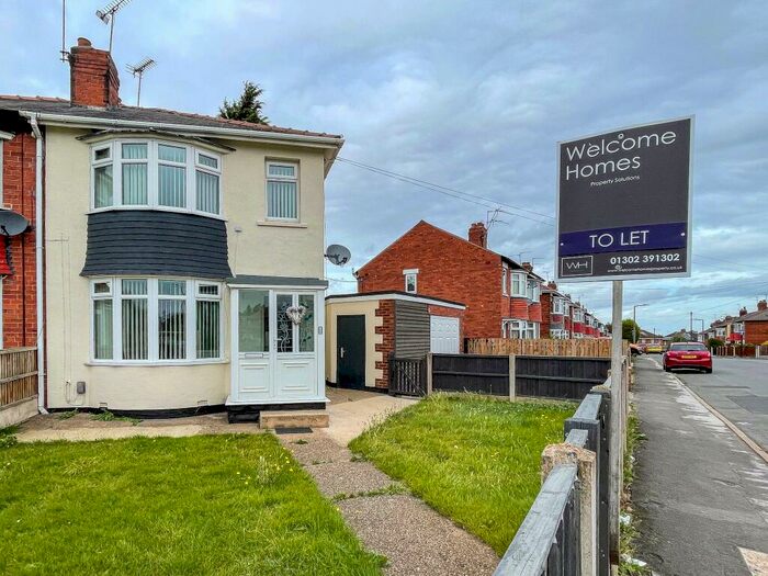 3 Bedroom Semi-Detached House To Rent In Rosedale Road, Scawsby, DN5