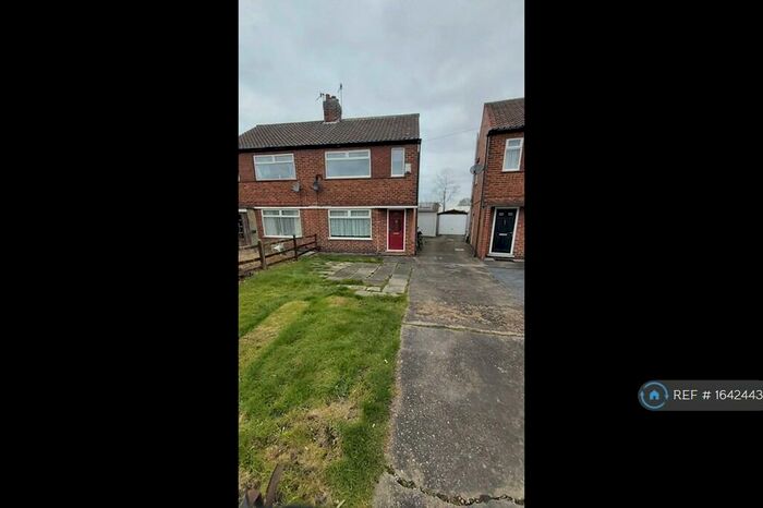 2 Bedroom Semi-Detached House To Rent In Stancliffe Avenue, Nottingham, NG6