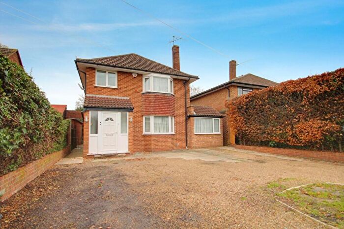4 Bedroom Detached House To Rent In The Poynings, Richings Park, SL0