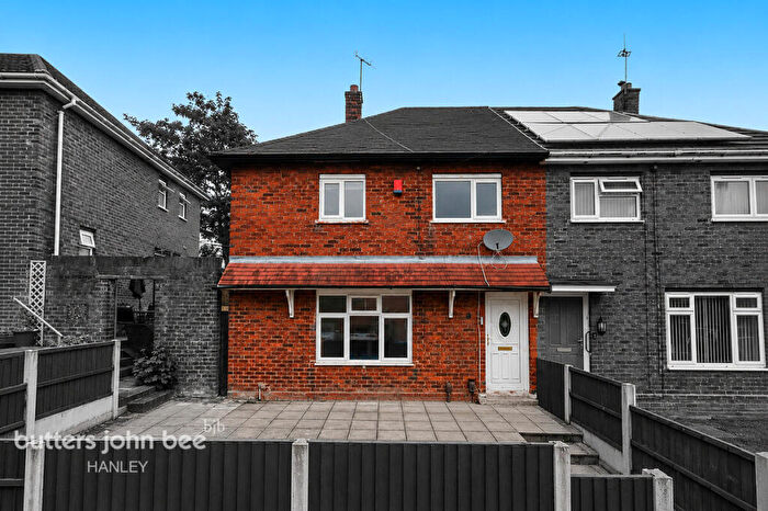 3 Bedroom Semi-Detached House To Rent In Withington Road, Stoke-On-Trent, ST6