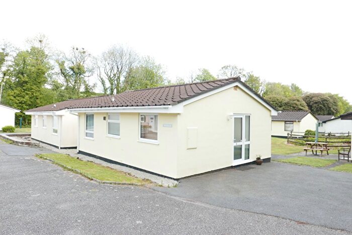 2 Bedroom Detached Bungalow For Sale In Rosecraddoc, (Holiday Cottage), Liskeard, Cornwall, PL14