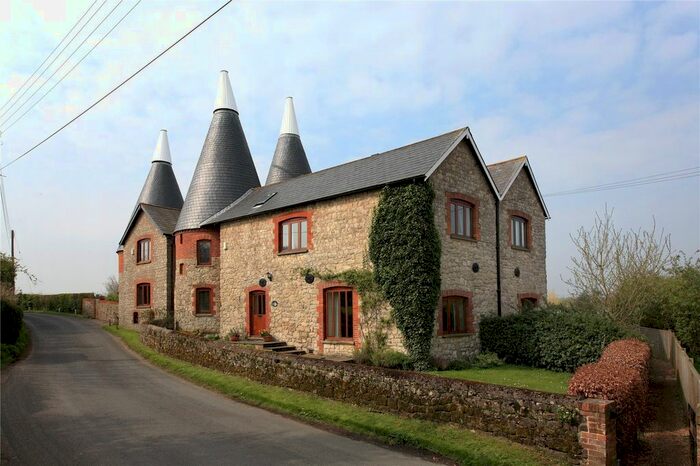 3 Bedroom End Of Terrace House To Rent In Grey Ladies Oast, Long Mill Lane, Crouch, Sevenoaks TN15