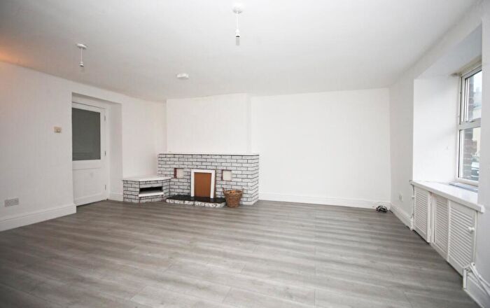 3 Bedroom End Of Terrace House For Sale In Park Terrace, Amlwch, Isle Of Anglesey, LL68