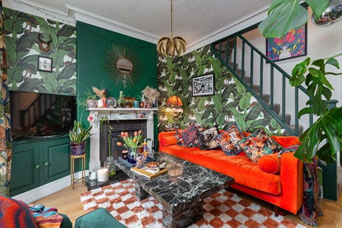 2 Bedroom Terraced House For Sale In Grasmere Road, Lancaster, LA1