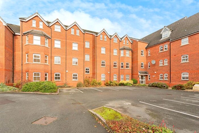 2 Bedroom Apartment For Sale In Moss Hey, Wirral, CH63
