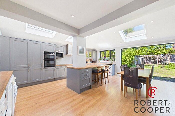 3 Bedroom Semi Detached House For Sale In Whitby Road, Ruislip, HA4
