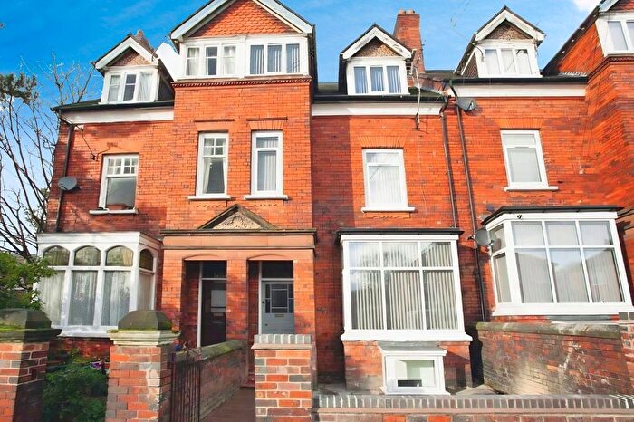 1 Bedroom Flat To Rent In Grosvenor Road, Newcastle, Staffordshire, ST5