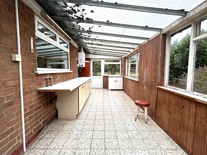 2 Bedroom Bungalow To Rent In Parkwood Drive, Sutton Coldfield, West Midlands, B73