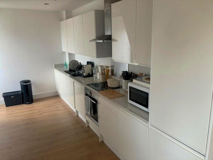 1 Bedroom Flat To Rent In River Front, London, EN1