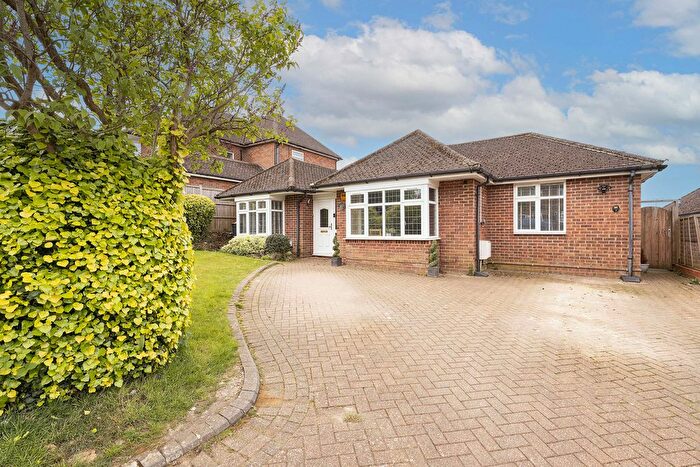 4 Bedroom Detached House For Sale In Chestnut Avenue, Chesham, HP5