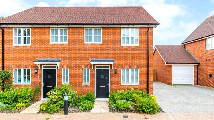 2 Bedroom Semi-Detached House For Sale In Artington, Guildford, Surrey, GU3
