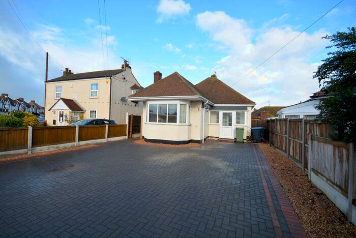 2 Bedroom Bungalow To Rent In Margate Road, Ramsgate, CT12