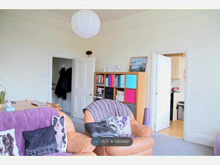 1 Bedroom Flat To Rent In Widcombe Crescent, Bath BA2