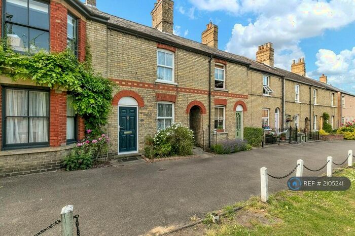 2 Bedroom Terraced House To Rent In Ouse Walk, Huntingdon, PE29