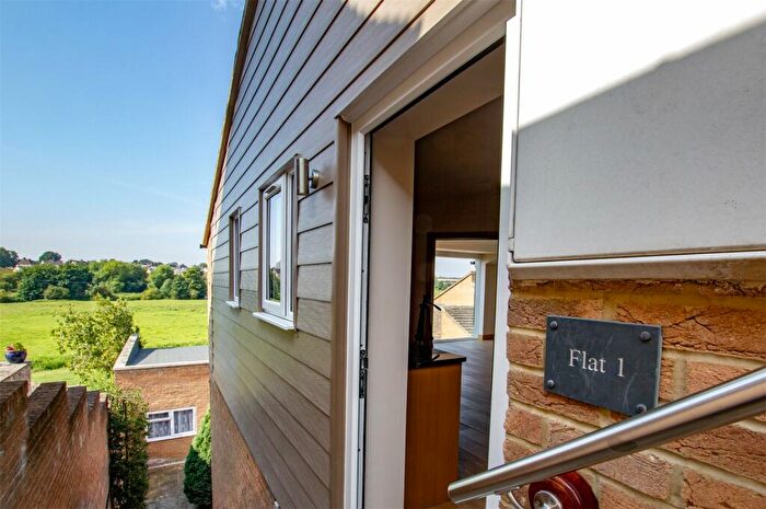 1 Bedroom Penthouse To Rent In Crawley Road, Witney, Oxfordshire, OX28