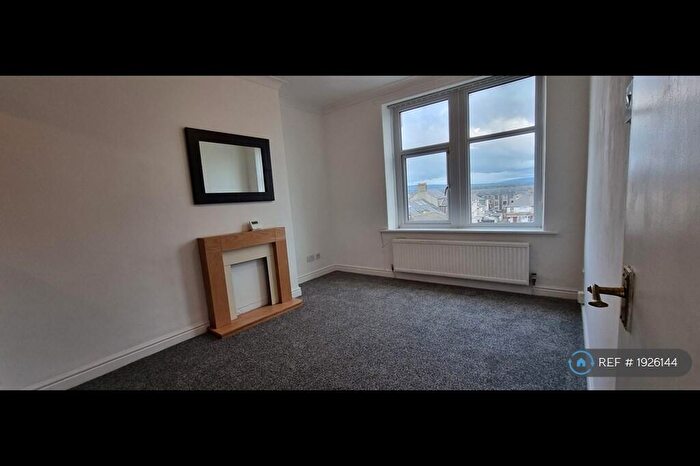 2 Bedroom Flat To Rent In Heysham Road, Morecambe, LA3
